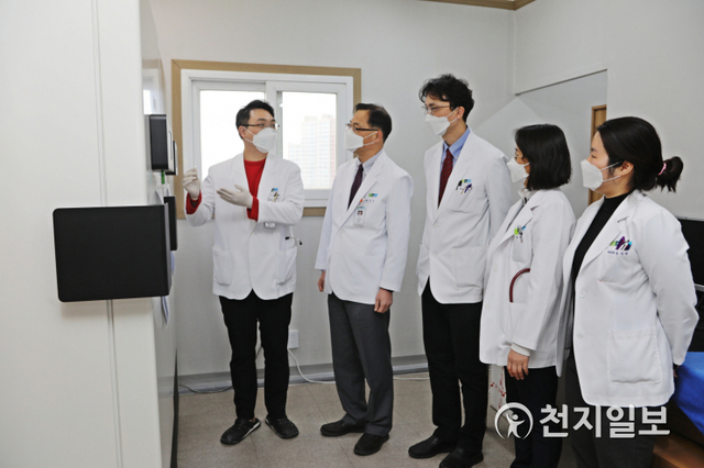 순천향대 천안병원이 21일 감염병 연구에 사용될 인체유래물을 수집·보관하는 순천향 감염병바이오뱅크(SBID)를 개소했다. (제공: 순천향대 천안병원) ⓒ천지일보 2021.1.21