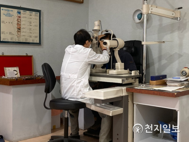 전북 부안군이 만 60세 이상 저소득층 노인들을 대상으로 개안수술비를 지원한다고 27일 밝혔다. (제공: 부안군청) ⓒ천지일보 2021.1.27
