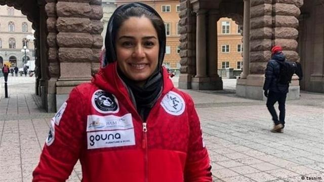 [서울=뉴시스]남편의 반대로 셰계 선수권대회 출전을 위한 해외여행이 좌절된 이란 여자 스키선수단의 사미라 자르가리 감독(37). (출처 : 도이체벨레)