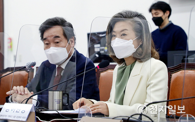 [천지일보=박준성 기자] 더불어민주당 양이원영 환경특별위원장이 17일 오후 서울 여의도 국회에서 열린 기후위기 대응 환경특별위원회 출범식에 참석해 발언을 하고 있다. (제공: 민주당) ⓒ천지일보 2021.2.17