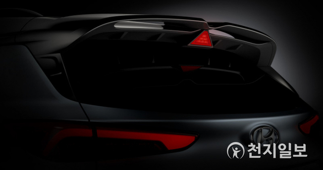 현대자동차가 벨로스터N에 이어 고성능 SUV, 코나N의 디자인 티저를 10일 공개했다. 사진은 코나N 티저. (제공: 현대자동차) ⓒ천지일보 2021.3.10