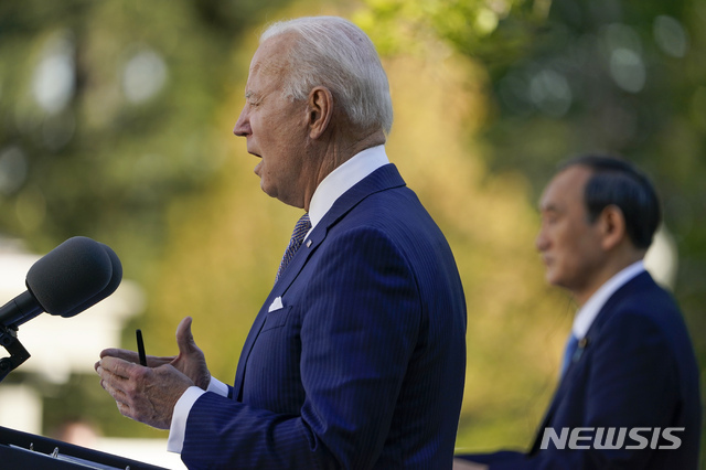 16일(현지시간) 미국 백악관 로즈가든에서 조 바이든 미국 대통령이 스가 요시히데 일본 총리와 정상회담 후 공동 기자회견을 열고 발언하고 있다. (출처: 뉴시스)