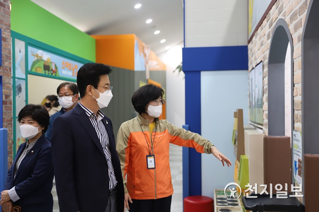 ‘제99회 어린이날’을 맞아 대전어린이회관(관장 이충선)이 5월 5일 어린이날 행사를 진행하고 있다. (제공: 대전어린이회관) ⓒ천지일보 2021.5.5