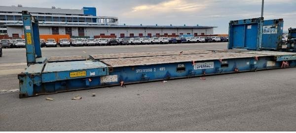 지난달 평택항 부두에서 화물 컨테이너 적재 작업을 하던 20대 근로자가 사고로 숨진 가운데 유족과 시민단체 등이 진상규명을 촉구하고 나섰다. 민주노총 평택안성지부, 경기공동행동 등으로 구성된 '고 이선호 군 산재사망사고 대책위원회(이하 대책위)'는 6일 경기 평택시 평택항신컨테이너터미널 앞에서 기자회견을 열고 이같이 요구했다. 사진은 사고가 난 개방형 컨테이너. (출처: 연합뉴스)