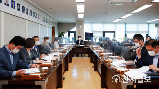 아산시의회 제4회 의원회의. (제공: 아산시의회) ⓒ천지일보 2021.5.26