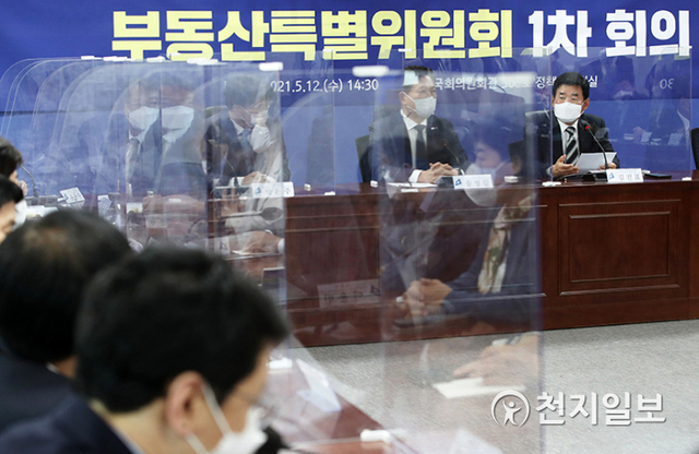 [천지일보=박준성 기자] 더불어민주당 김진표 부동산특별위원장이 12일 서울 여의도 국회 의원회관에서 열린 부동산특별위원회 회의에서 발언하고 있다. (제공: 국회사진기자단) ⓒ천지일보 2021.5.12