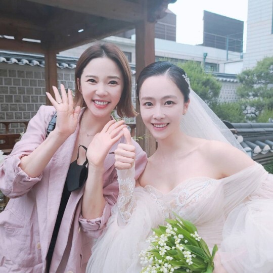 홍수현 결혼(출처: 레이양 SNS)