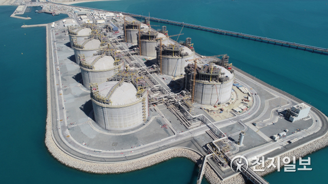 세계 5위 규모 쿠웨이트 알주르 LNG 생산기지 전경. (제공: 한국가스공사) ⓒ천지일보 2021.7.16