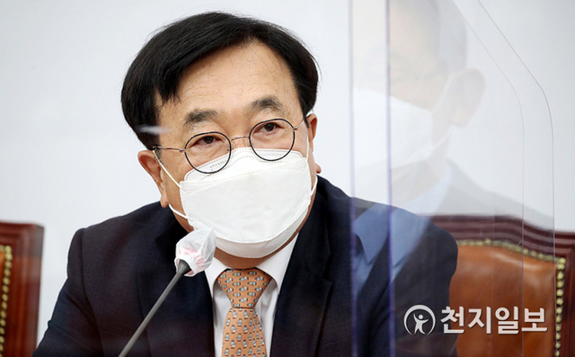 [천지일보=박준성 기자] 국민의힘 서병수 의원이 14일 서울 여의도 국회에서 열린 당대표 권한대행-중진의원 연석회의에서 발언하고 있다. (제공: 국민의힘) ⓒ천지일보 2021.4.14