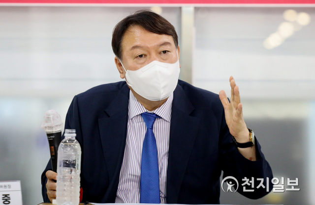 [천지일보=박준성 기자] 국민의힘 대선 예비후보인 윤석열 전 검찰총장이 3일 여의도 국민의힘 당사에서 열린 서울시 강북권 원외당협위원장 간담회에서 발언하고 있다. (제공: 윤석열 캠프) ⓒ천지일보 2021.8.3
