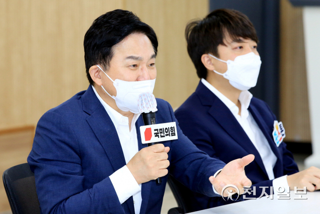 [천지일보=박준성 기자] 국민의힘 원희룡 대선 경선 예비후보가 29일 오후 경북 경산농협 본점에서 열린 ‘청년곁에 국민의힘, 영남캠퍼스 총회’에서 발언하고 있다. (제공: 원희룡 캠프) ⓒ천지일보 2021.9.29