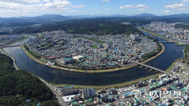 남강이 흐르는 경남 진주시. (제공: 진주시) ⓒ천지일보 2021.10.21