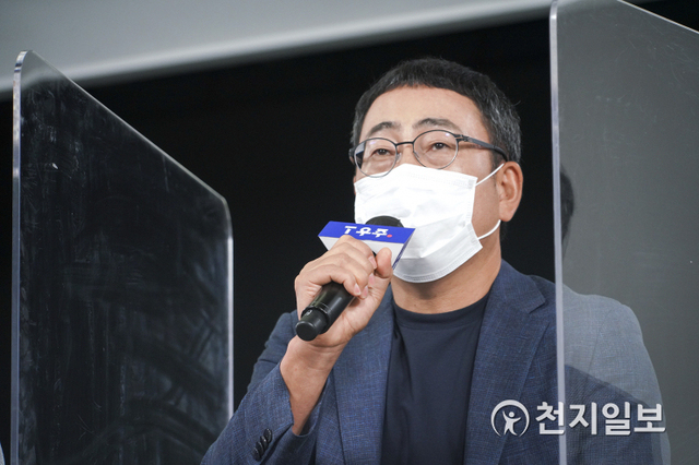 25일 SK텔레콤 뉴스룸을 통해 진행된 온라인 간담회에서 유영상 MNO사업 대표가 질문에 답변하고 있다. (제공: SK텔레콤) ⓒ천지일보 2021.8.25