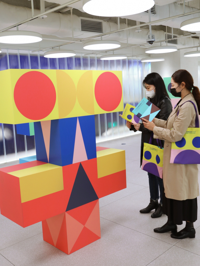 콘란샵 오픈 2주년 기념_다미앙 뿔랑 콜라보 전시. (제공: 롯데쇼핑) ⓒ천지일보 2021.11.3