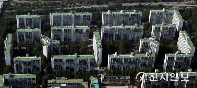 [천지일보=남승우 기자] 롯데월드타워에서 바라본 아파트단지. ⓒ천지일보DB