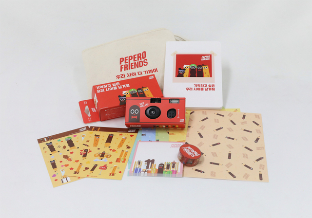 빼빼로굿즈 2종. (제공: 롯데제과)