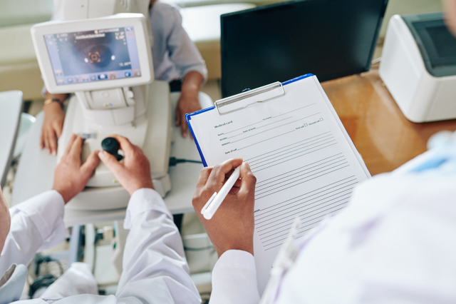 백내장 검사 (출처: 게티이미지뱅크)