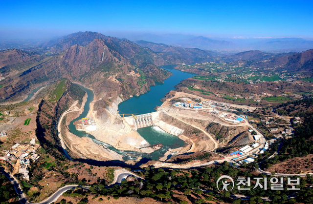 한국남동발전의 파키스탄 굴푸르 수력(102MW). (제공: 한국남동발전) ⓒ천지일보 2021.11.18