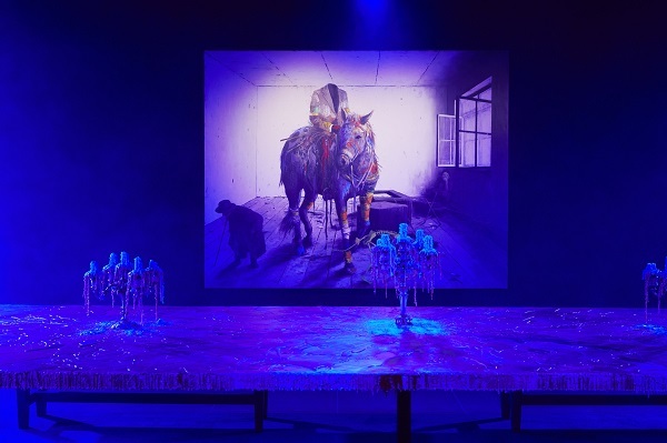 비욘더로드 전시 사진. (제공: 현대백화점)