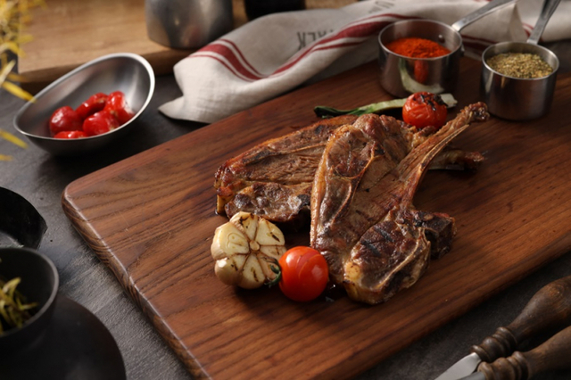 대상네트웍스 ‘자연방목365Days×글래드’ 시그니처 램 토마호크. (제공: 대상㈜)