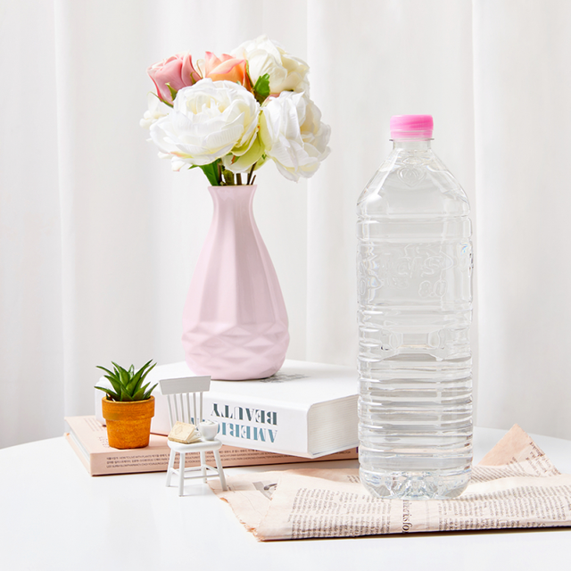 업계 최초 무라벨 생수인 아이시스8.0 ECO. (제공: 롯데칠성음료)