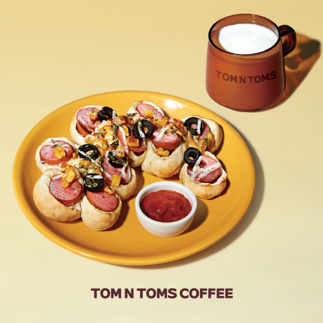 핫 치킨 할라 프레즐