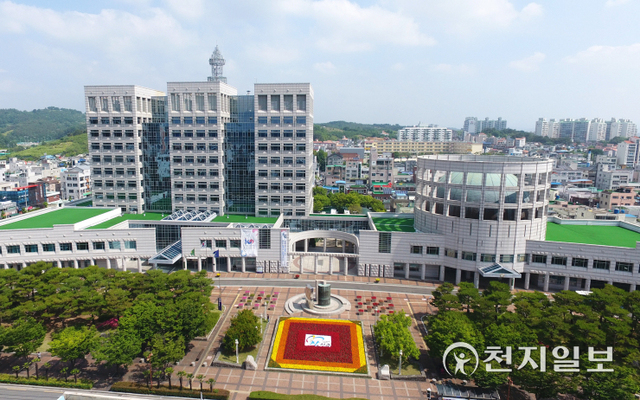 진주시청 전경. (제공: 진주시) ⓒ천지일보 2022.3.23