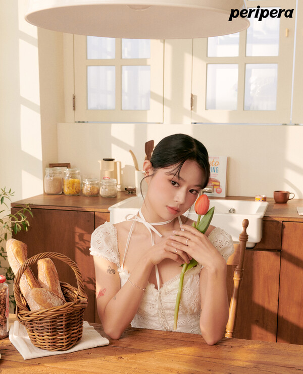 페리페라, 튤립올로지 컬렉션 모델컷. (제공: ㈜클리오)