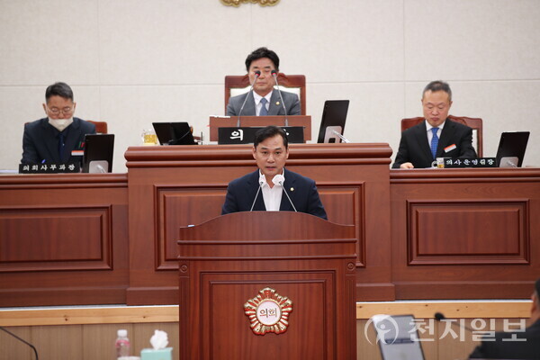 이호성 무안군의회 의원이 5분 자유발언을 하고 있다. (제공: 무안군) ⓒ천지일보 2023.03.14.