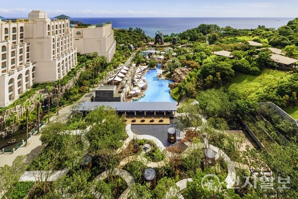 롯데호텔 제주 야외 정원. (제공: 롯데호텔)