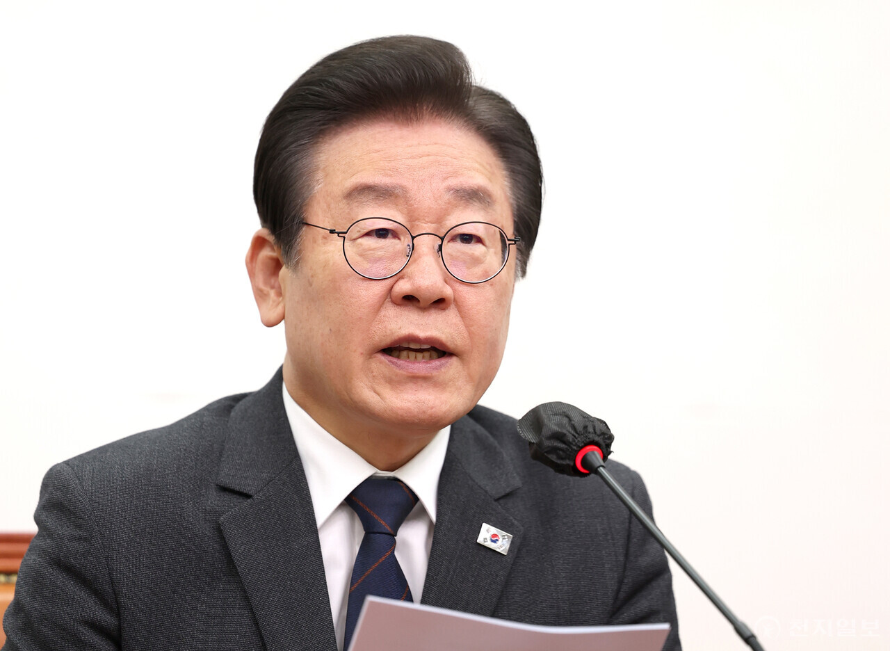 [천지일보=박준성 기자] 더불어민주당 이재명 대표가 17일 서울 여의도 국회에서 열린 최고위원회의에서 발언하고 있다. ⓒ천지일보 2023.04.17.