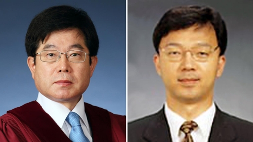 서기석 전 헌법재판관(왼쪽)과 차기환 변호사. (출처: 연합뉴스)