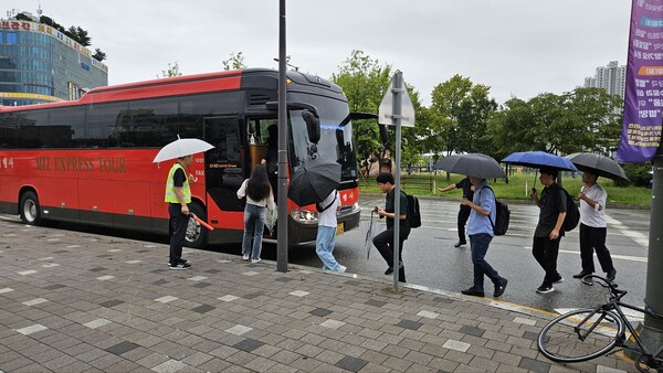 안산시가 철도노조 파업에 전세버스를 투입해 시민 불편을 최소화했다. (제공: 안산시청) ⓒ천지일보 2023.09.17.