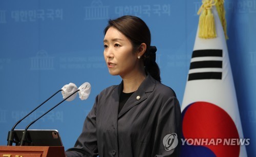 더불어민주당 강선우 대변인. (출처: 연합뉴스)