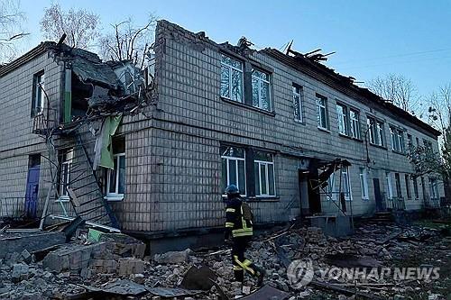 드론 공격 받아 파괴된 키이우의 건물. (출처: 연합뉴스)