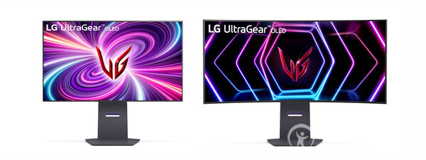 LG전자의 울트라기어 게이밍 모니터 제품 2024년형 올레드 게이밍 모니터(왼쪽)와 커브드 올레드 게이밍 모니터의 모습. (제공: LG전자) ⓒ천지일보 2023.12.20.