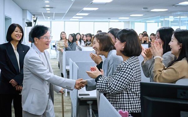 올리브영 방문한 이재현 회장. (제공: CJ그룹)