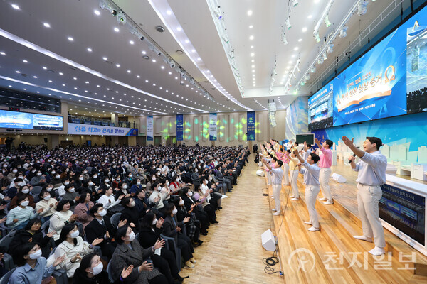 [천지일보=남승우 기자] 20일 부산 동구 범일동 안드레연수원에서 ‘계시 성취 실상 증거 신천지 말씀대성회’가 진행되고 있다. ⓒ천지일보 2024.01.20.