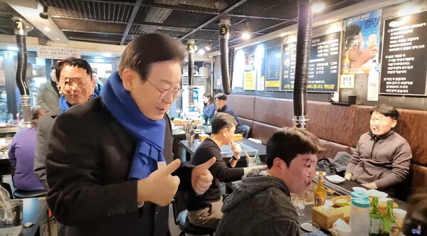 더불어민주당 이재명 대표가 지난 8일 인천 계양 한 식당에 들려 유세를 하고 있다. (출처: 이재명 유튜브)