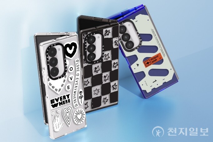 변색 방지, 선명도 유지, 2미터 낙하 보호, 2x MIL-STD-810G, 무선 충전 호환, 커스텀 가능 케이스티파이 Z 플립6 임팩트 케이스. (제공: 케이스티파이)