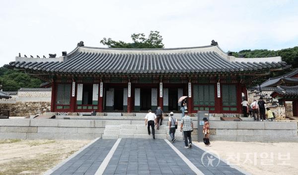 [사진=박준성 기자] 남한산성 행궁은 병자호란 당시 인조가 여러 신하들과 함께 머물며 항전한 곳이다. ⓒ천지일보 2024.07.29.