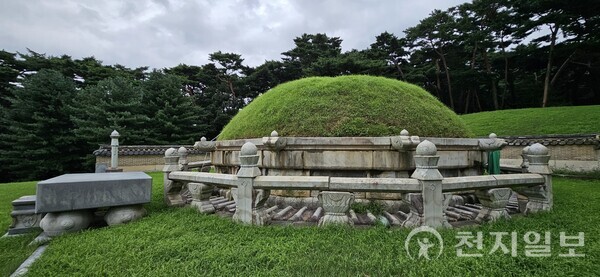 제26대 조선왕이자 초대 대한제국의 황제 고종과 명성황후의 합장릉이다 (제공: 이의준 왕릉답사가) ⓒ천지일보 2024.08.13.