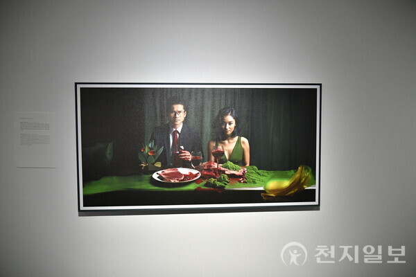 [천지일보 청주=김흥순 기자] Zone 5 국제 사진전이 열리는 청주 예술곳간이 27일 ‘부유하는 것들: Floating Things - Park Noh-dae’을 전시하고 있다. ⓒ천지일보 2024.08.27.ⓒ천지일보 2024.08.27.