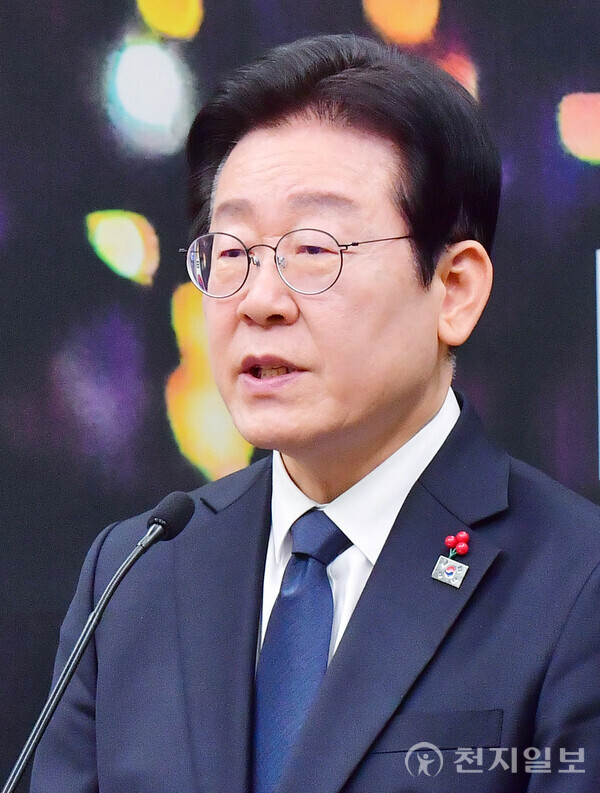 [포토] 성명 발표하는 이재명