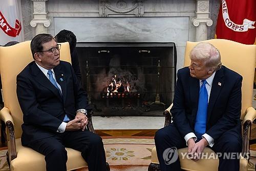 백악관에서 회담하는 트럼프와 이시바. (출처: 연합뉴스)