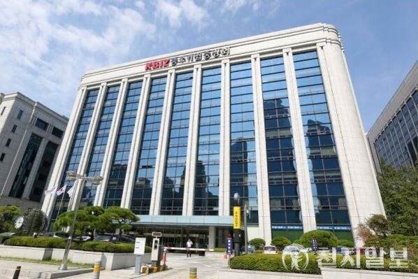 중소기업중앙회 본사 전경 (제공: 중소기업중앙회) ⓒ천지일보 2024.12.24.