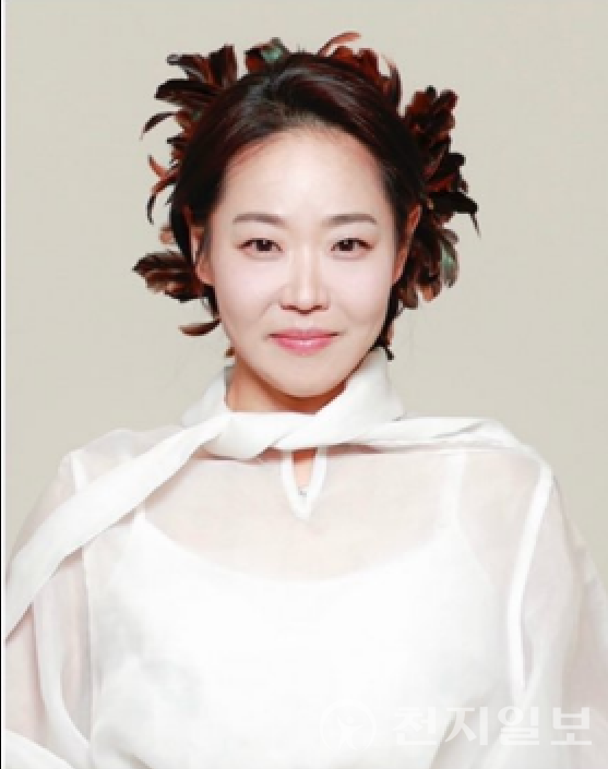 박지윤 갤러리 고마루 관장. (제공: 갤러리 고마루) ⓒ천지일보 2025.03.12.