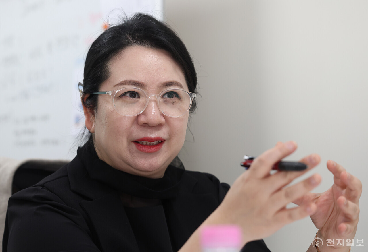 [천지일보=남승우 기자] 임소희 ㈜큐브더모먼트 대표가 서울 마곡 소재 자사 연구소에서 천지일보와 인터뷰를 진행하고 있다. ⓒ천지일보 2025.04.02.