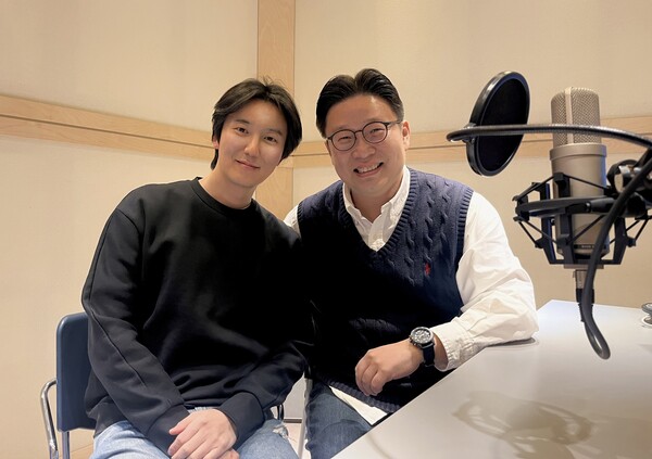 이동통신 3사가 광복 80주년을 맞아 서경덕 성신여대 교수와 함께 보이는 컬러링 ‘V컬러링’ 기부 캠페인을 진행한다고 밝혔다. 사진은 김규식 영상 내레이션에 동참한 배우 김남길(왼쪽)과 이번 캠페인을 공동 기획한 서경덕 성신여대 교수. (제공: 이동통신 3사)