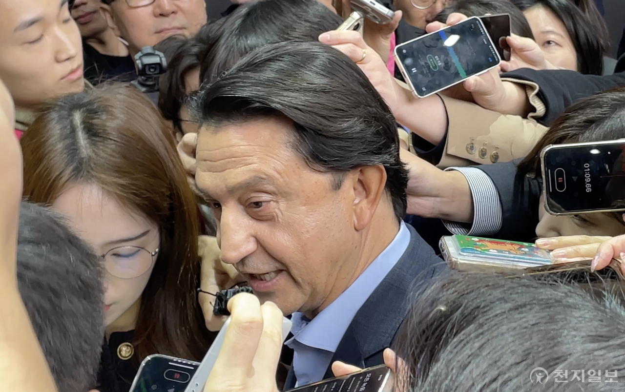 [천지일보=이재빈 기자] 호세 무뇨스 현대자동차 CEO가 3일 일산 킨텍스에서 열린 ‘2025 서울 모빌리티쇼’에서 취재진의 질문에 답하고 있다. ⓒ천지일보 2025.04.03.